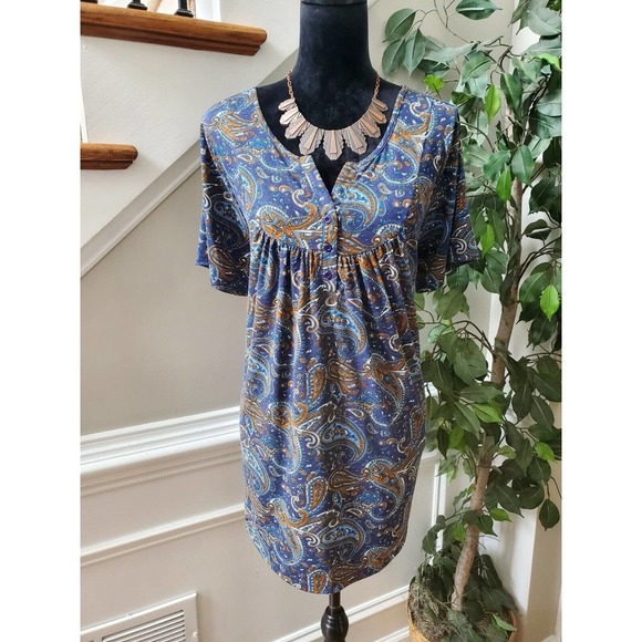 A. Jesdani Women's Blue Polyester Round Neck Short Sleeve Button Down Shirt 2X - Picture 1 of 13